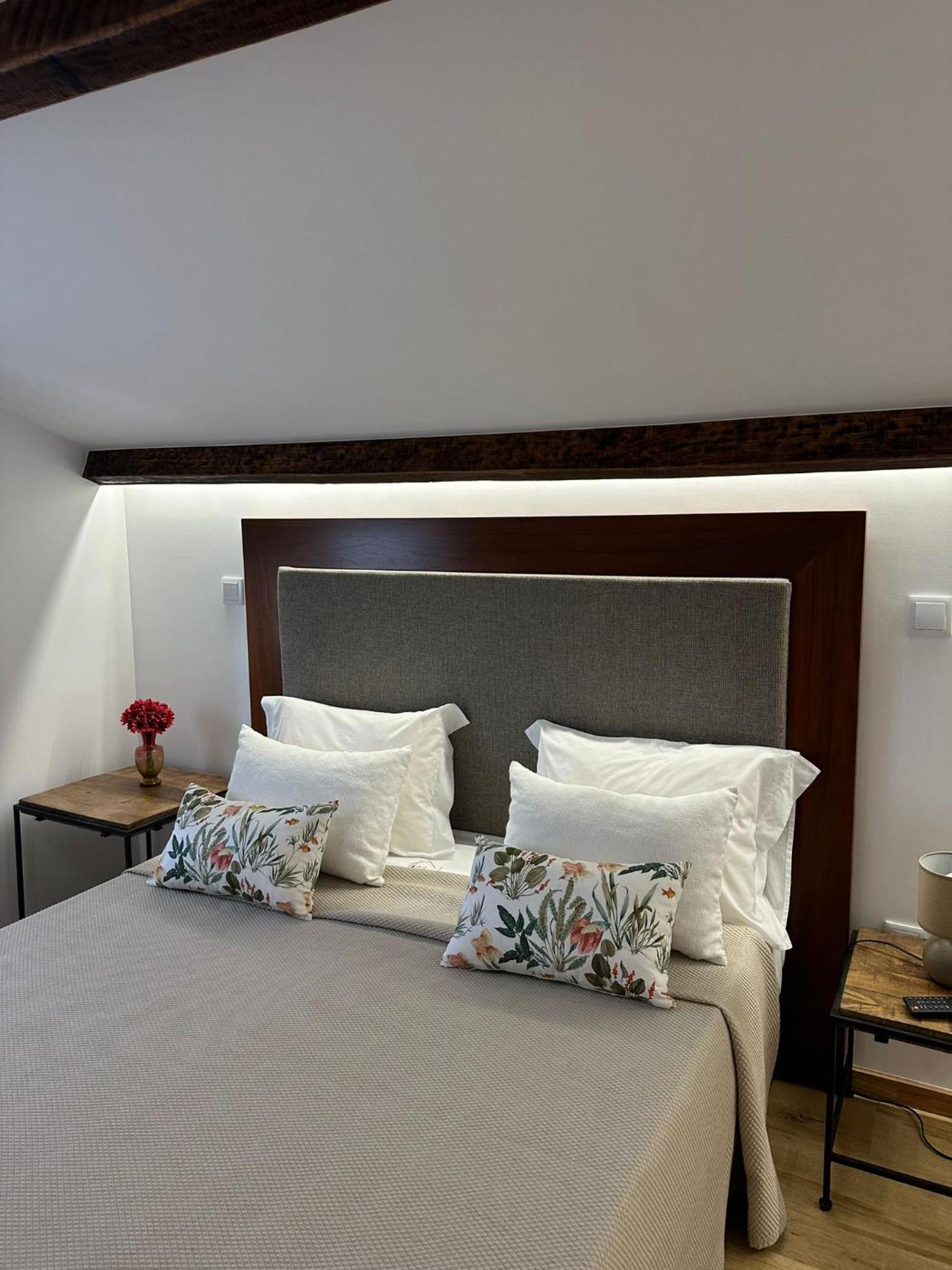 Guest House Mj Повуа-де-Варзін Екстер'єр фото