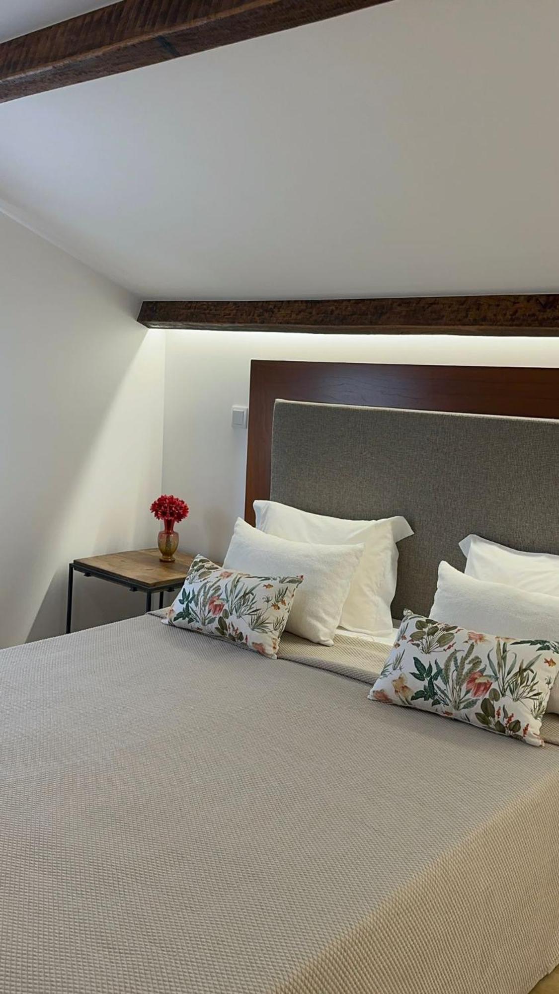 Guest House Mj Повуа-де-Варзін Екстер'єр фото