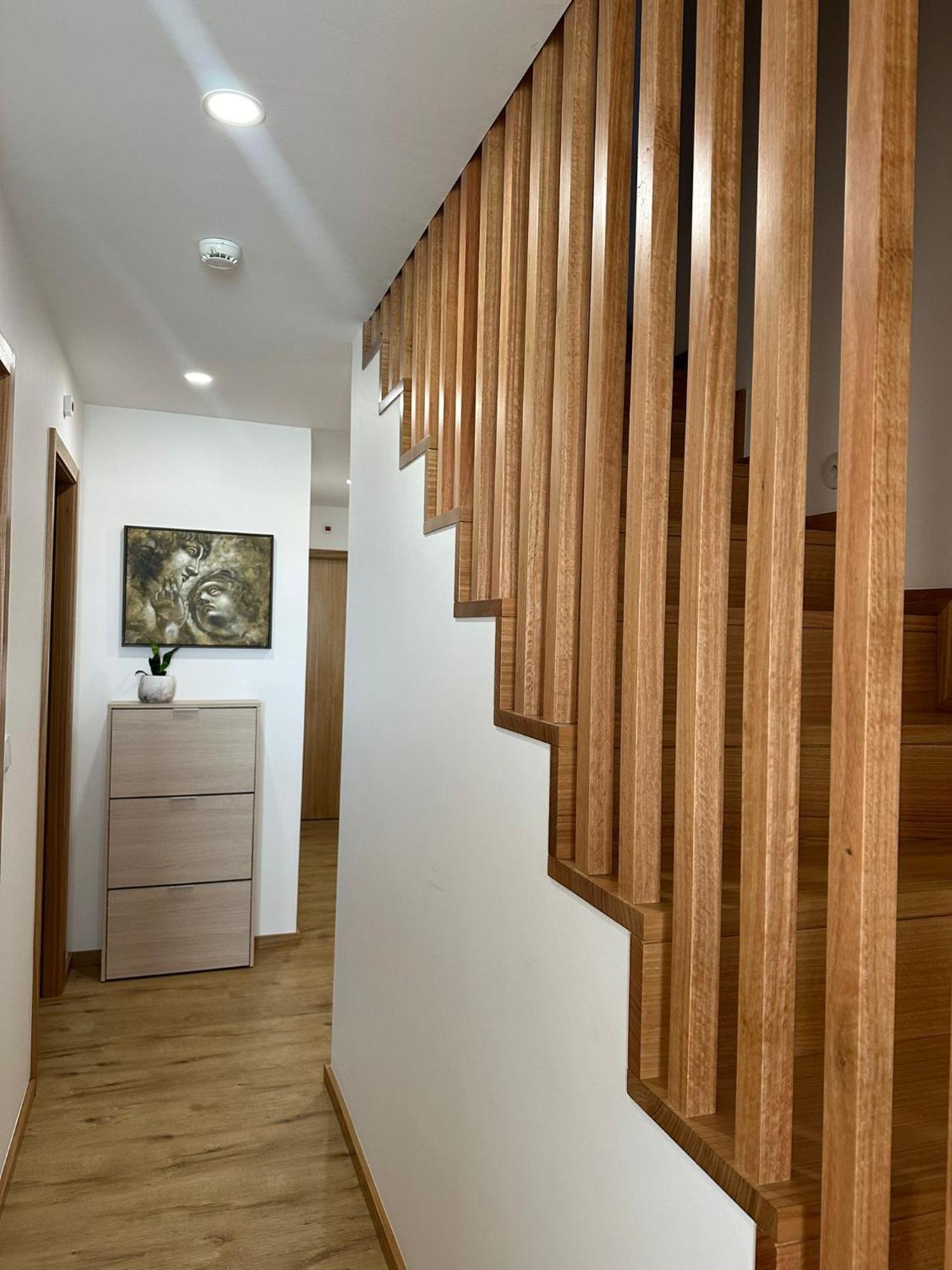 Guest House Mj Повуа-де-Варзін Екстер'єр фото