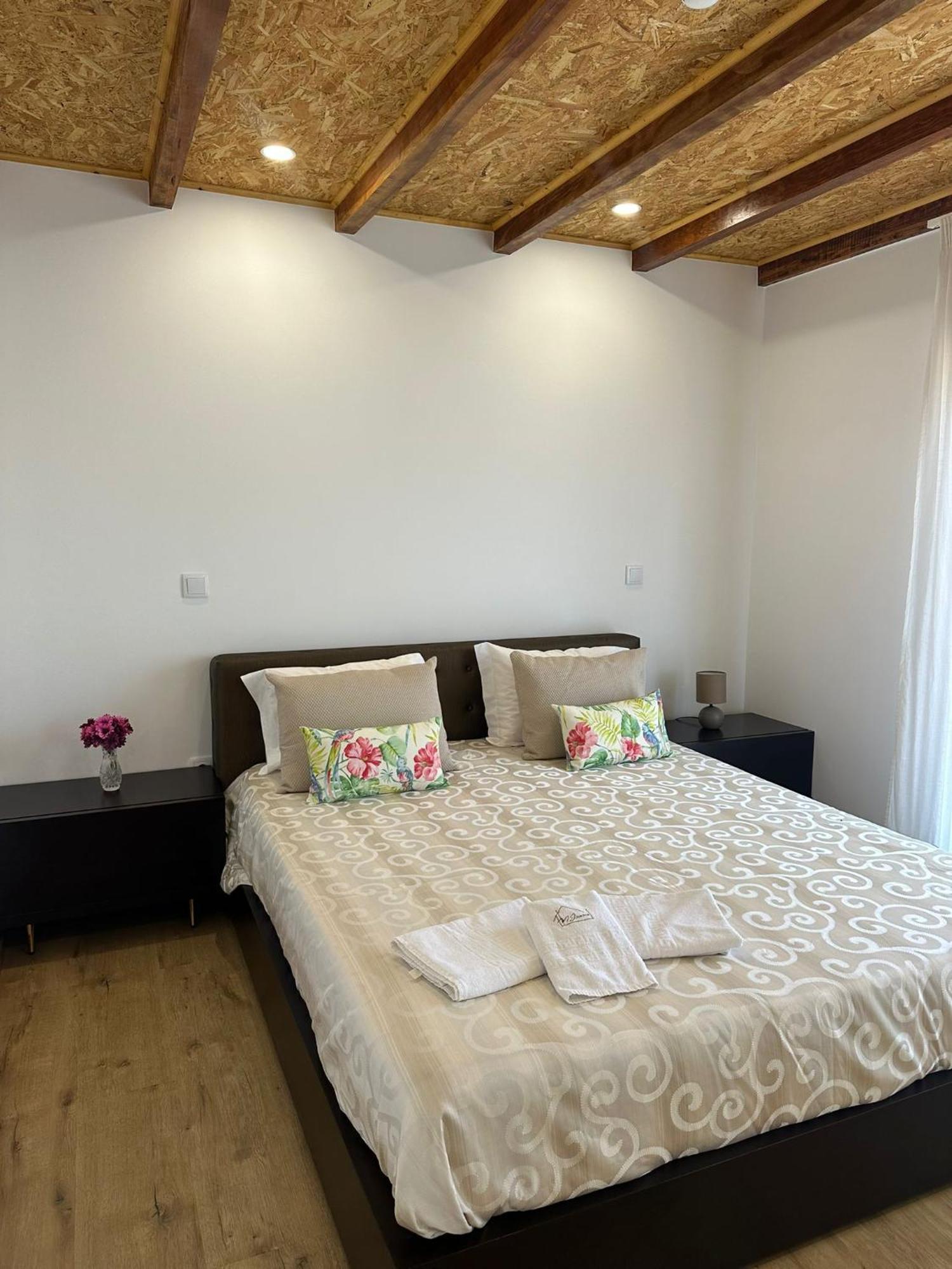 Guest House Mj Повуа-де-Варзін Екстер'єр фото