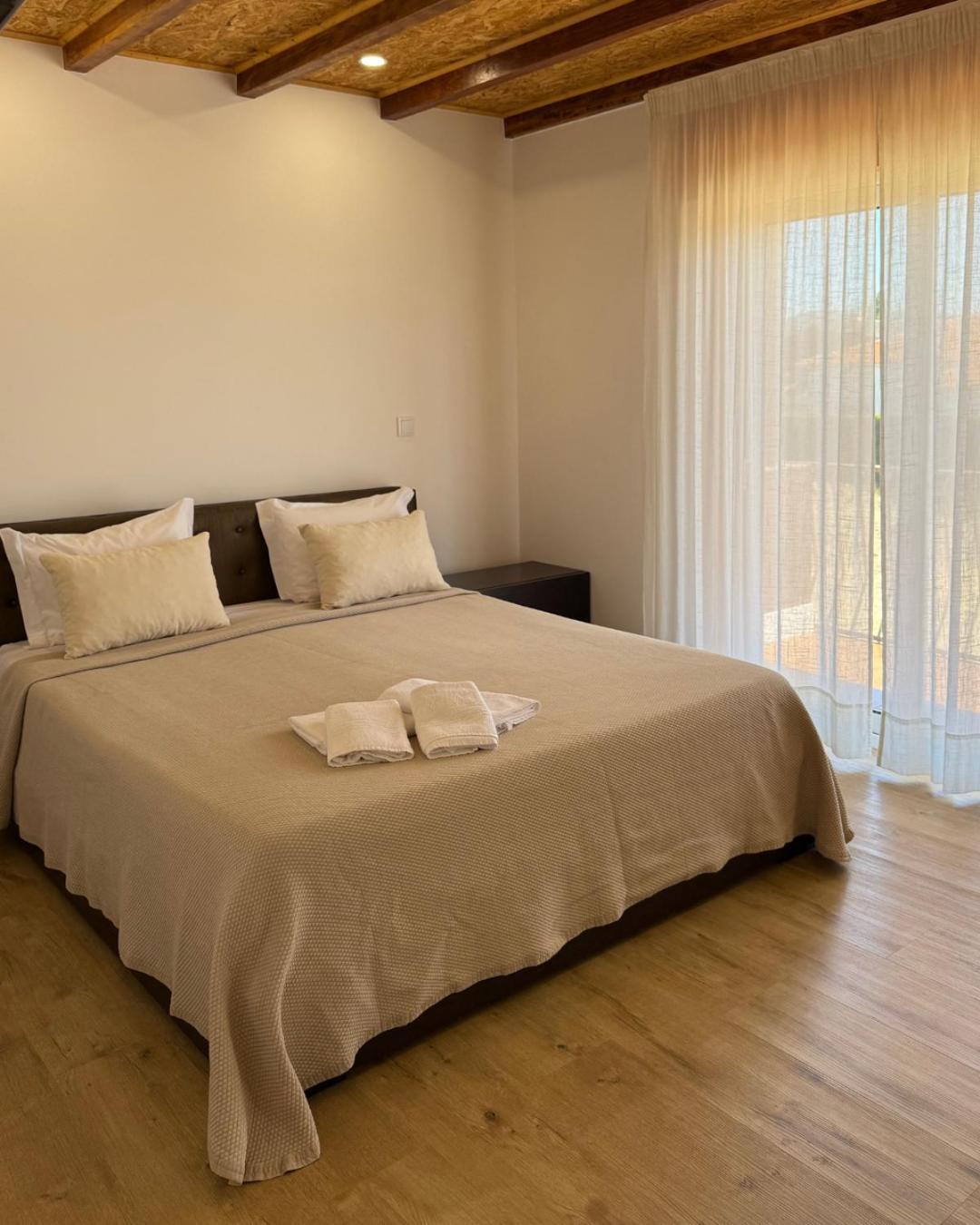 Guest House Mj Повуа-де-Варзін Екстер'єр фото