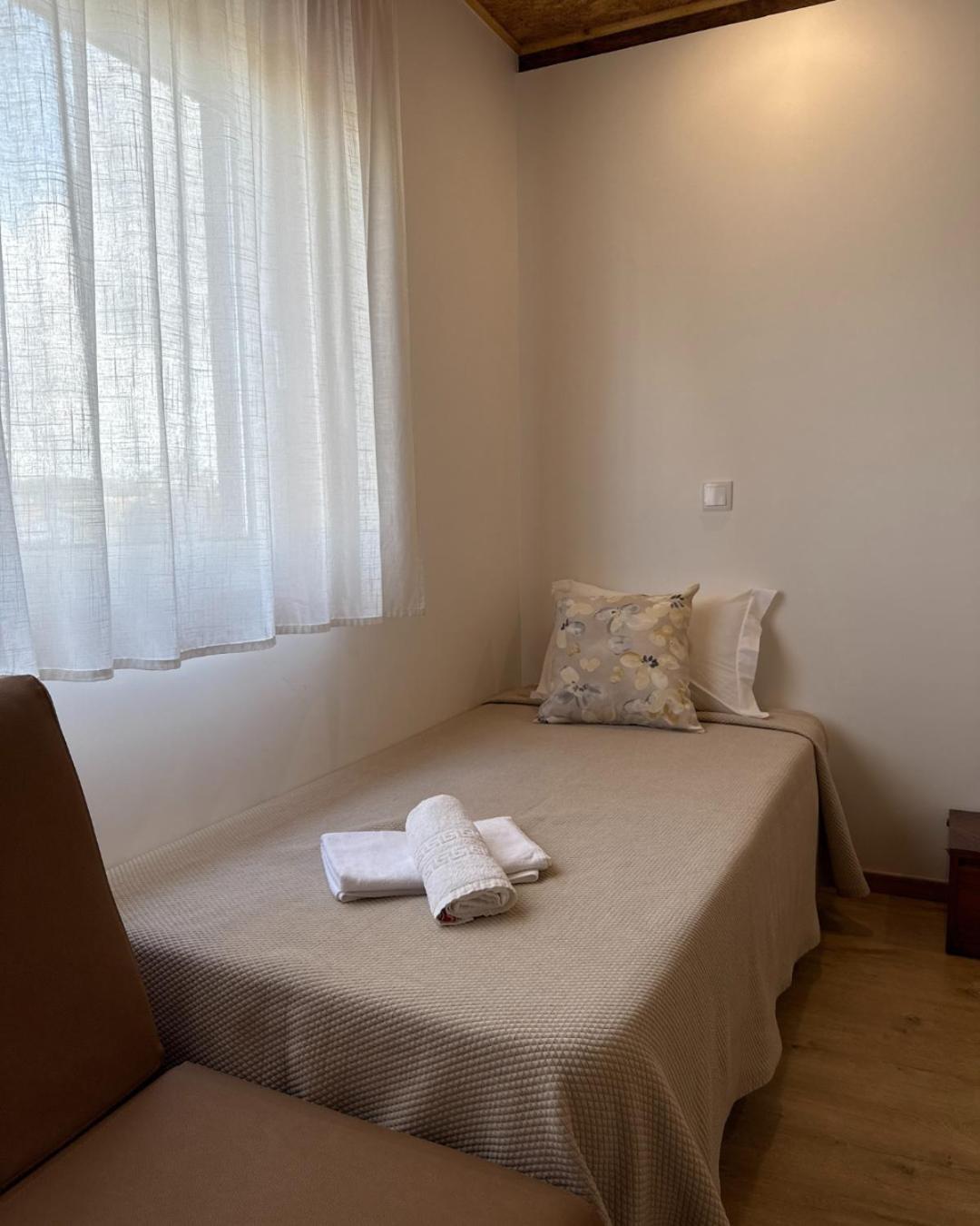 Guest House Mj Повуа-де-Варзін Екстер'єр фото