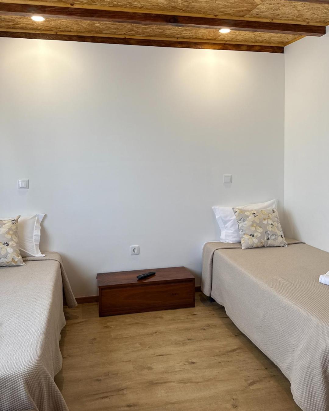 Guest House Mj Повуа-де-Варзін Екстер'єр фото